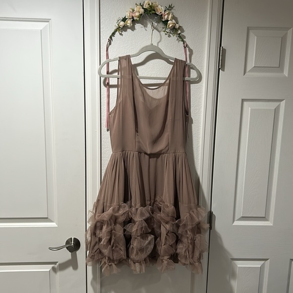 Lauren Conrad Runway Organza Ruffle Dress - Picture 2 of 6